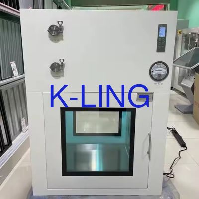 Passbox per camera bianca con maniglia in acciaio inossidabile per mantenere un ambiente di produzione pulito e sicuro